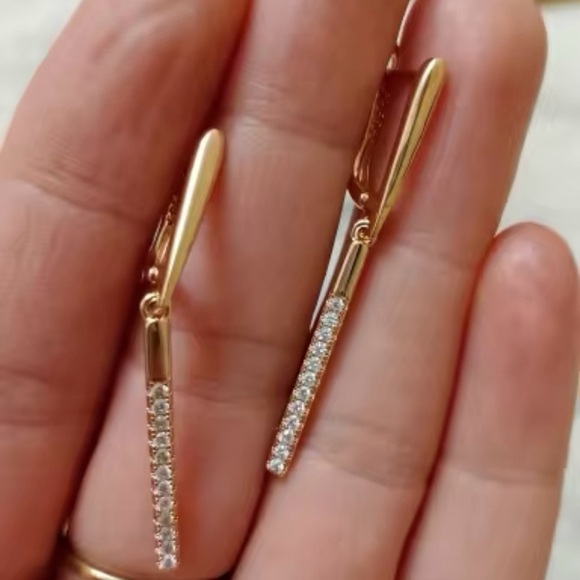 Glossy Long Dangle Gold Bling Earrings - Picture 5 of 6